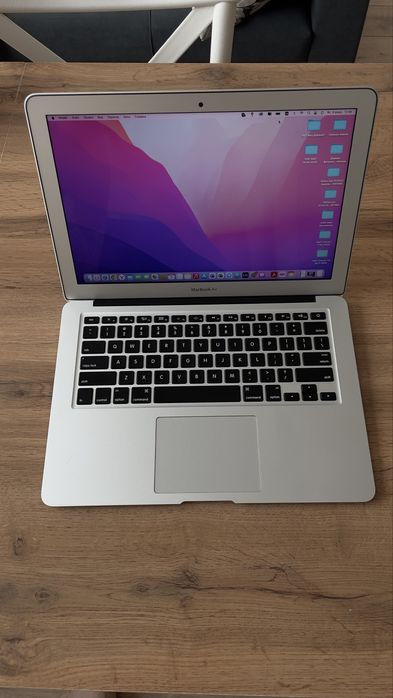 Продам Macbook Air 2014