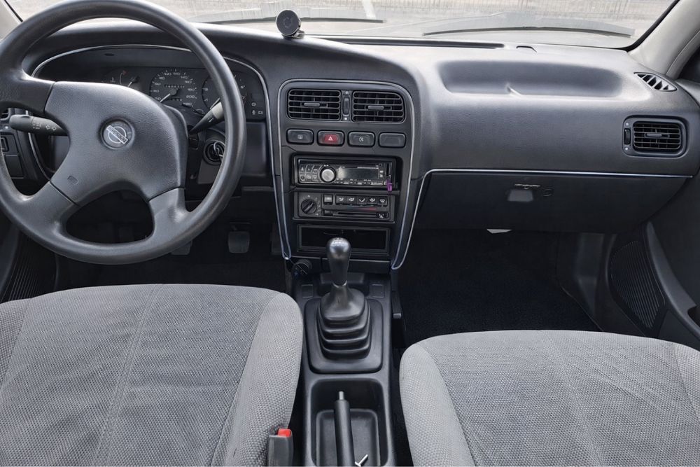 Nissan primera p10 1.6
