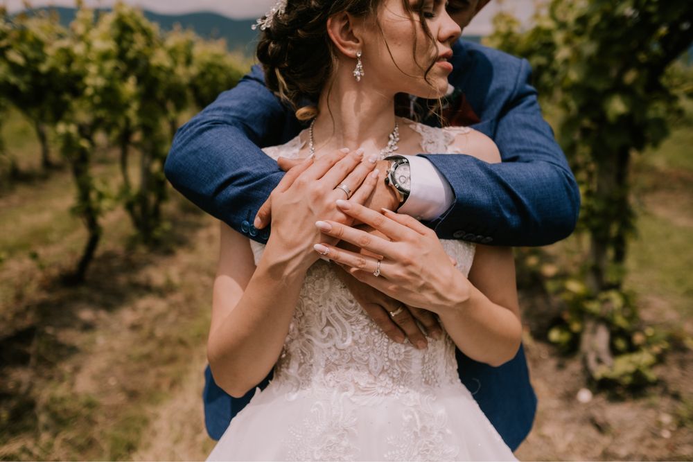 + Уникална булчинска рокля - подходяща от XS до M