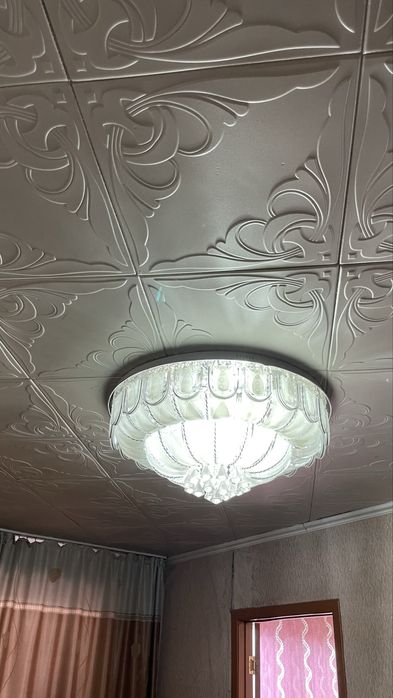 Продаю люстру в рабочем состянии