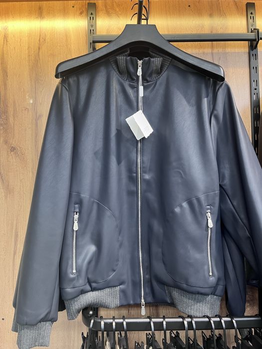 Продам кожанка кожак новый