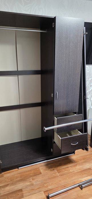 Продам шкаф, комод, всё в комплекте, в хорошем состоянии