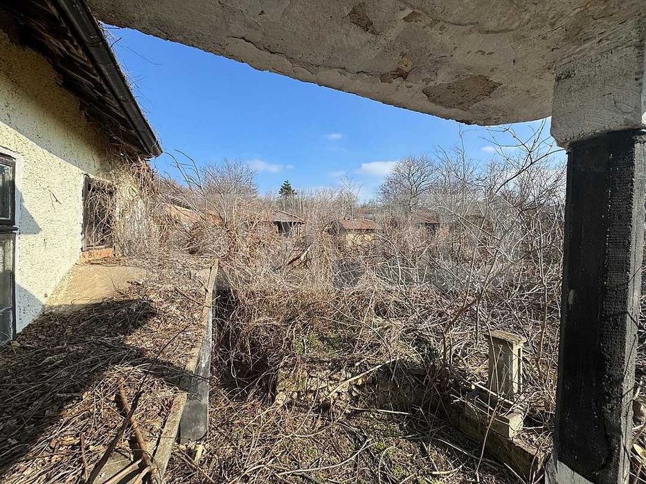 Продава се Къща в с. Юпер, Област Разград - 110 кв.м за 137 €/кв.м - Снимка #11