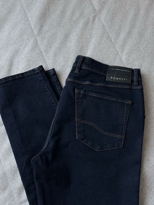 Мужские джинсы Bugatti