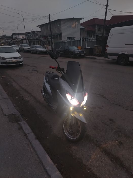 Продам мопед макси