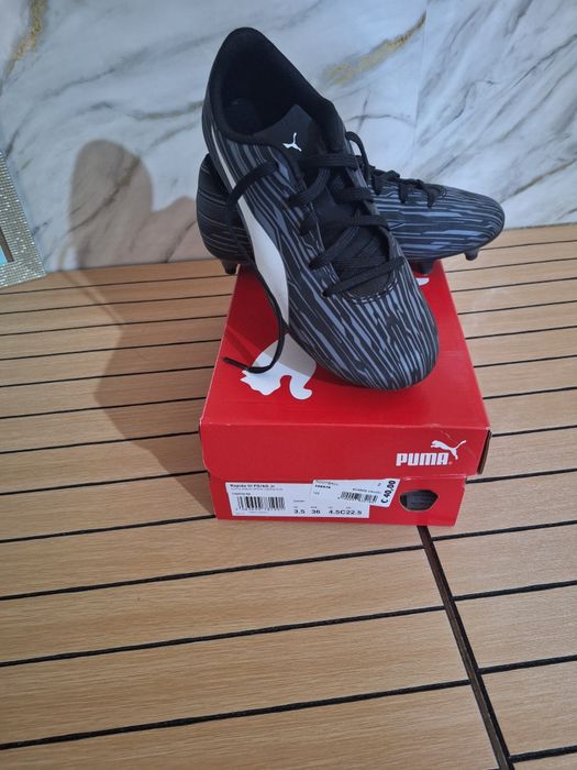 Обувки за футбол Puma 36