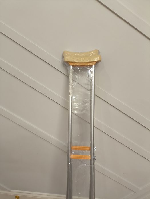 Костыли подмышечные