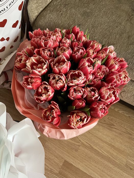 Свежие тюльпаны высшего сорта