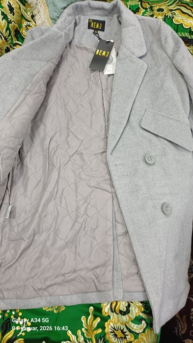 Yangi qishgi palto