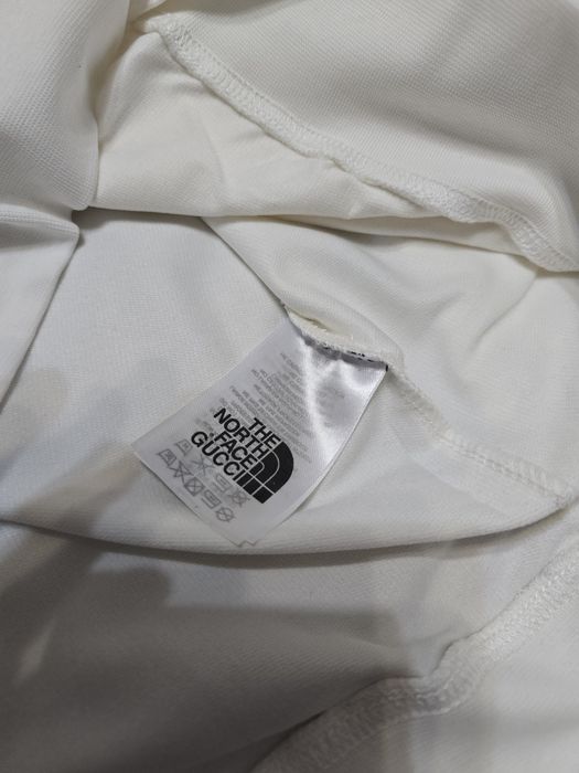 Compleu Gucci , the north face