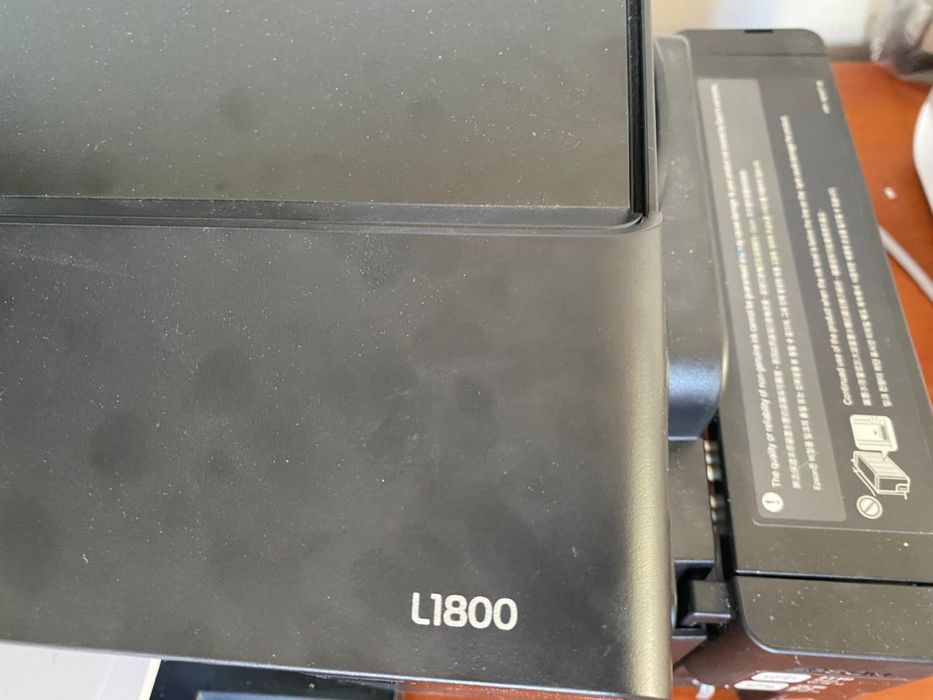 продам принтер епсон л1800