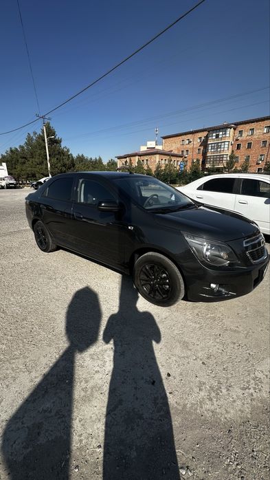 Chevrolet Cobalt Midnight 2025