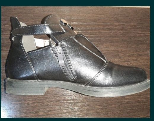 Туфли ботинки размер 38