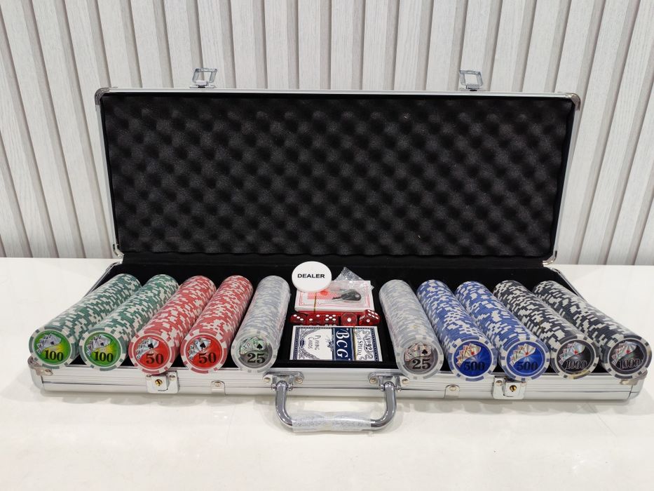 Фишки покерные в кейсе 500 шт с номиналом