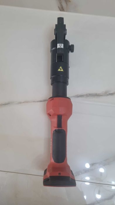 Presa sertizat Hilti