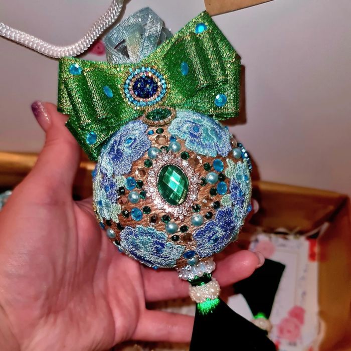 Подарочный набор ёлочных шаров