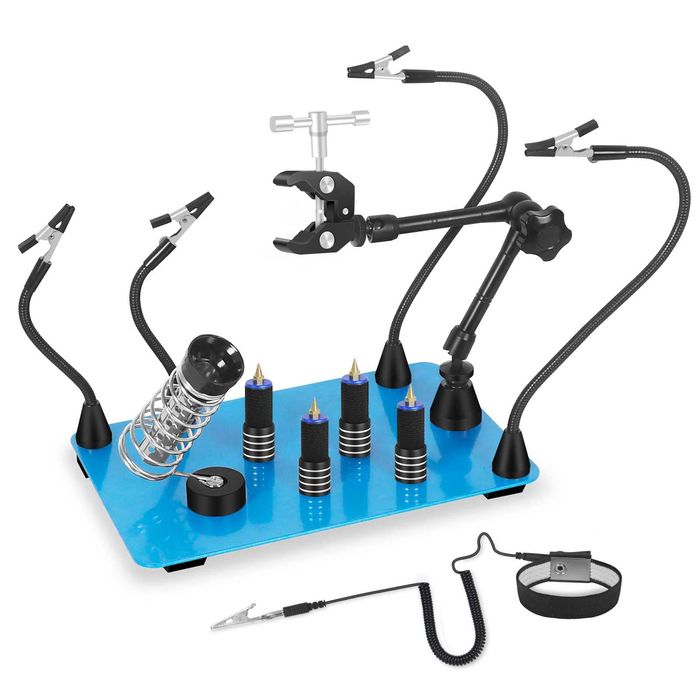 Magnetic helping hands soldering