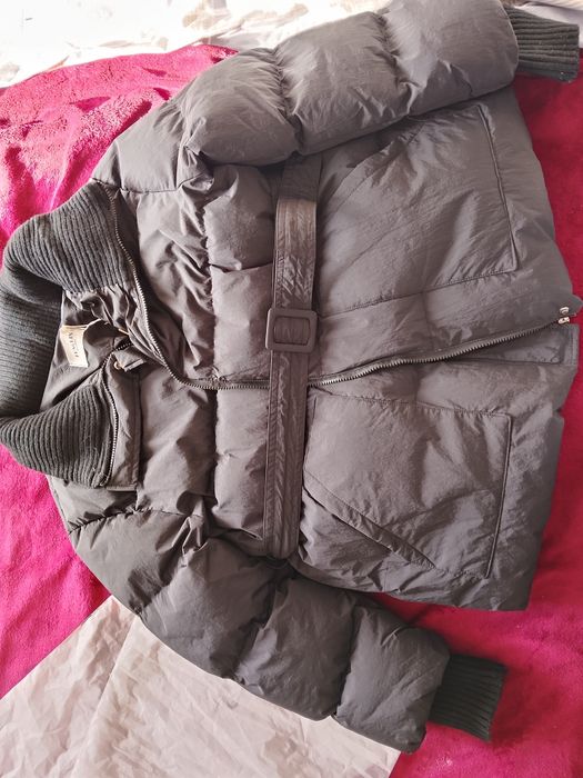 Продам женскую куртку