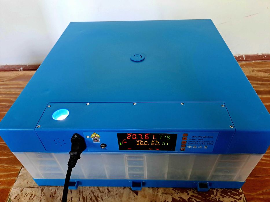 Продаётся Инкубатор 64 яиц Incubator Inkubator 64 talik