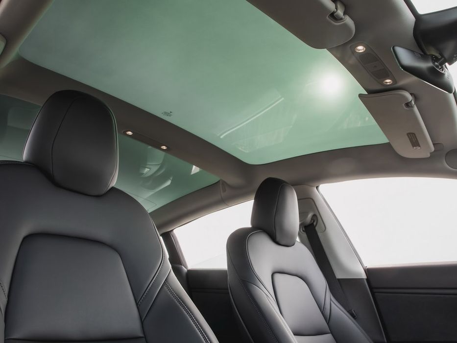 Tesla model 3 2020, белый жемчуг, FSD, автопарковка, мастераккаунт