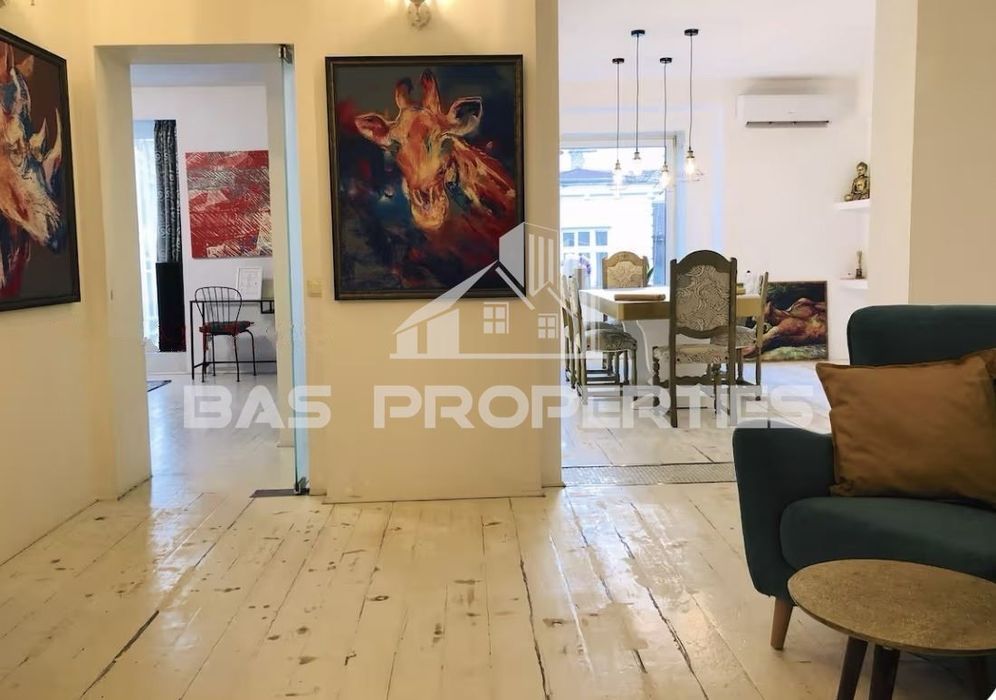 Продава се Многостаен апартамент в София, Център - 175 кв.м за 1921 €/кв.м - Снимка #4