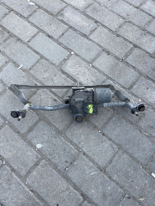 ansamblu stergator touran