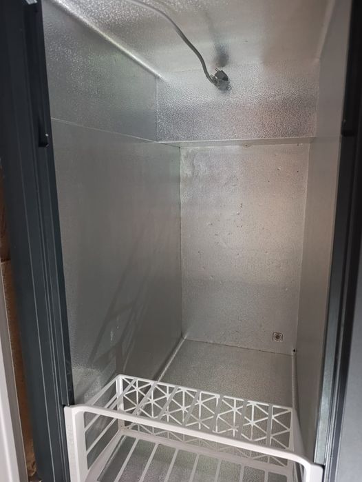 Продаётся морозильная камера