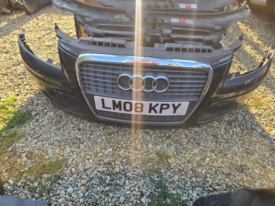 Bara/Spoilar Audi a3 8p 2005/2008 grila mare.