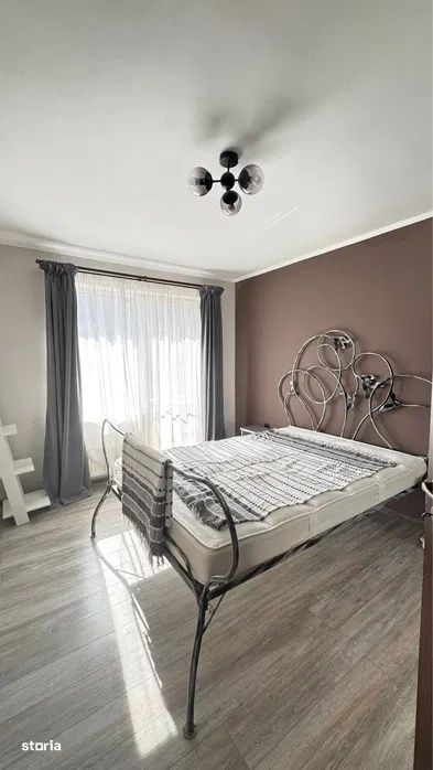 Apartament 3 camere de 55 mp plus 2 parcari  zona Terra Floresti