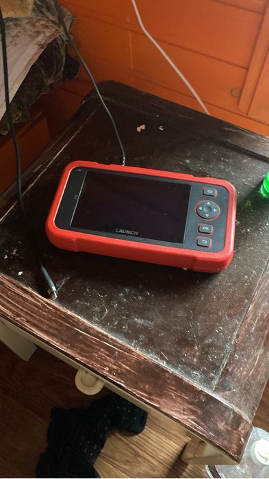 Продам новый автосканер Лаунч 123S(233)