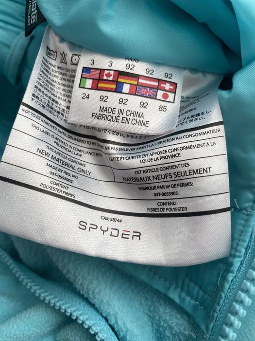 Vand geaca si pantaloni Spyder