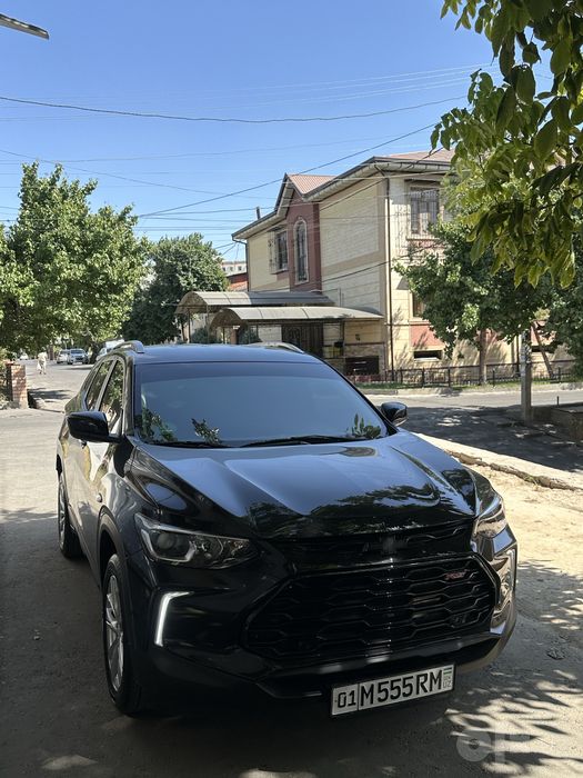 Tracker 2024 kraska toza