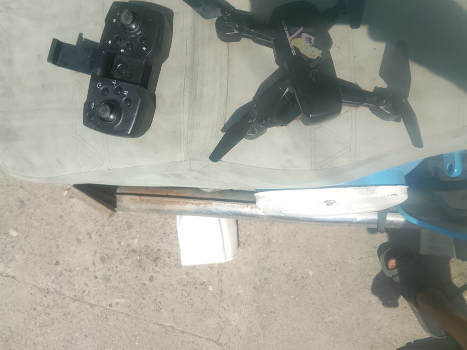 Продам дрон за 3000