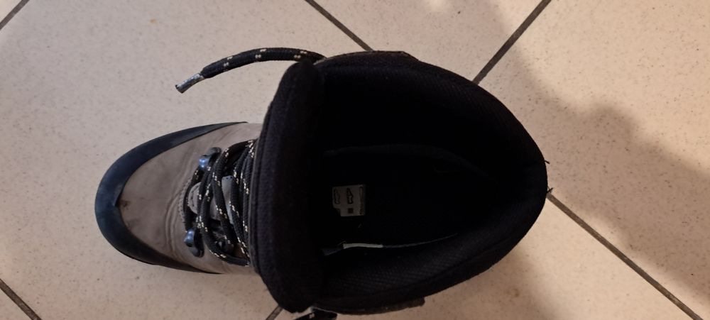 Планински обувки