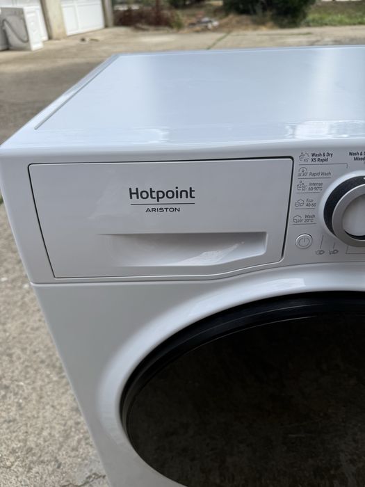 Продавам пералня със сушилня Hotpoint Ariston