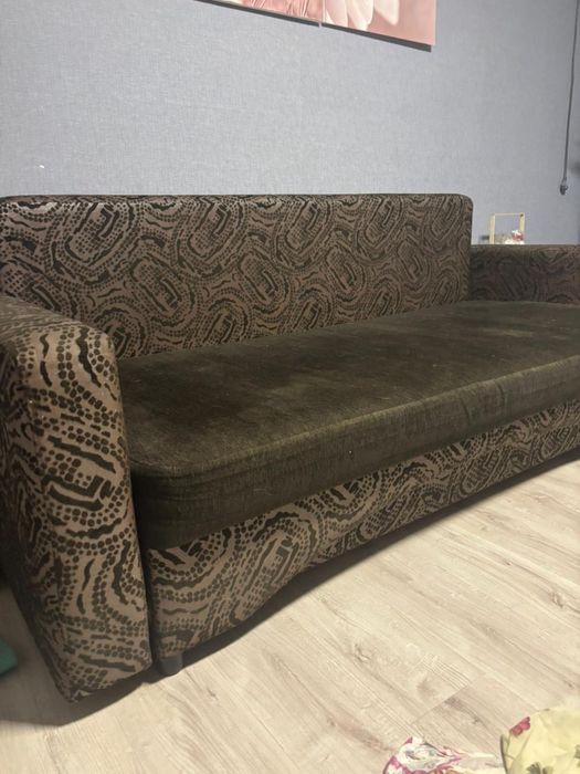 Диван для гостиной