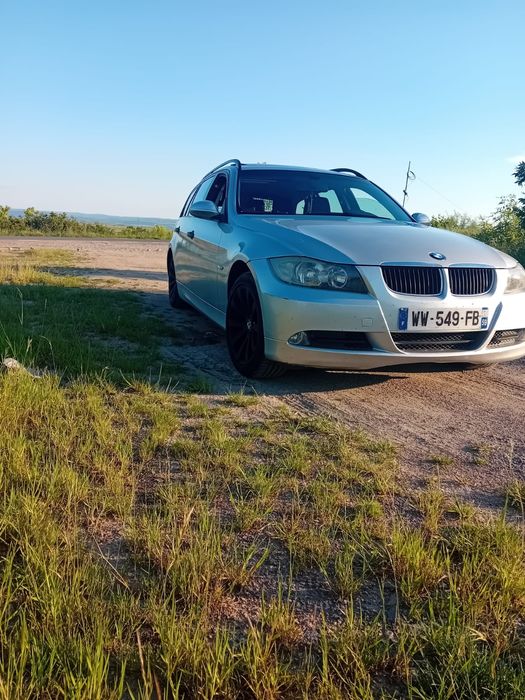 Dezmembrez bmw e91