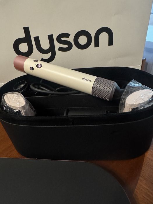 Dyson фен продам