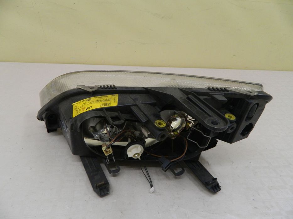 Far dreapta Ford Focus 2 Halogen,  2004, 2005, 2006, 2007, 2008, cod origine 3M51-13005-AG.