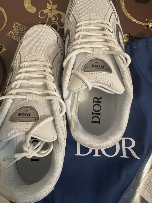 Dior b30 white noi