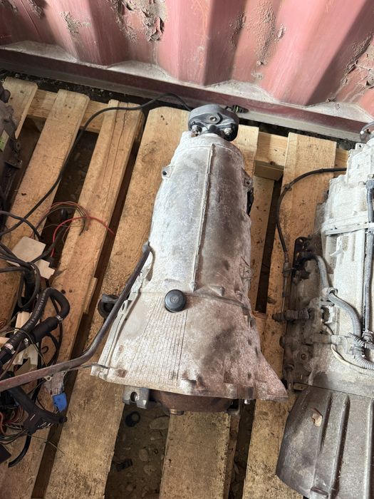 W124 на разборе с Японии