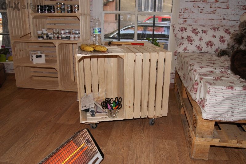 Обзавеждане за арт-работилница и магазин за декорации