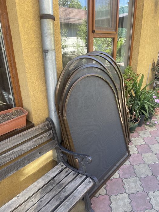 Site cu arcada  și  site plisee dimensiuni diferite.
