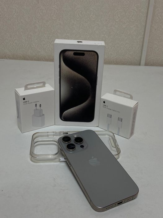 iPhone 15 Pro / 256GB