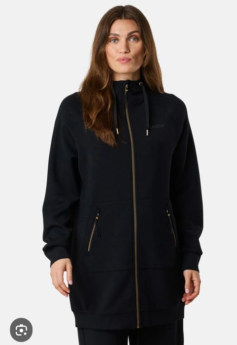 Продам спортивные костюмы