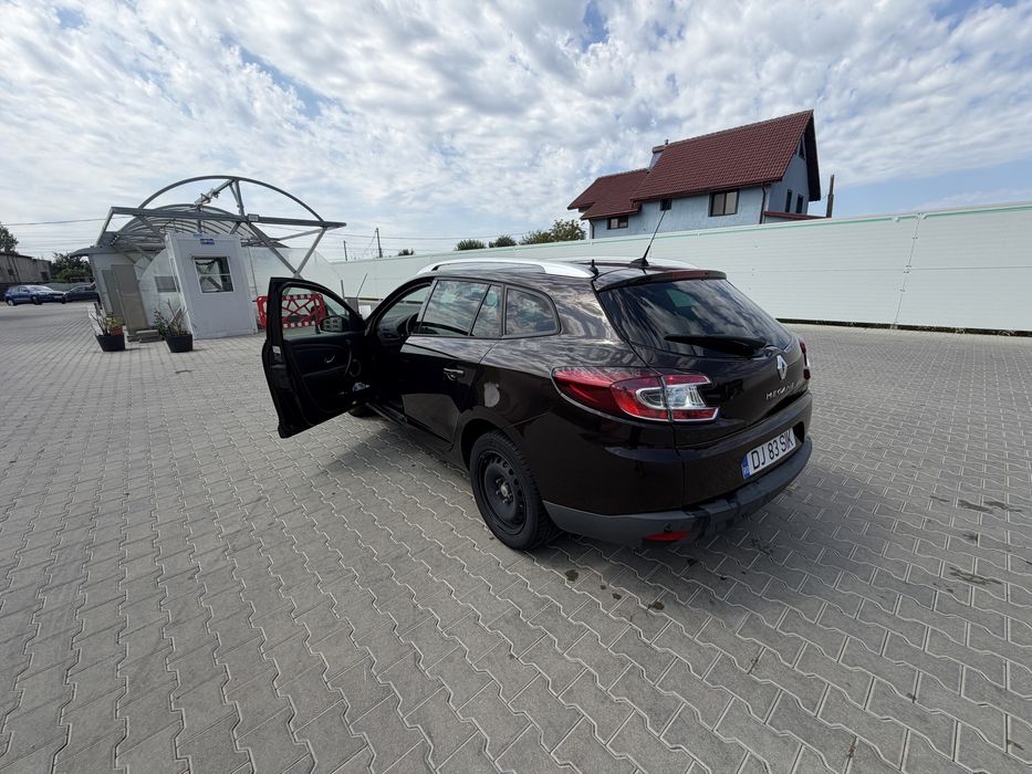 Vând renault megan 3