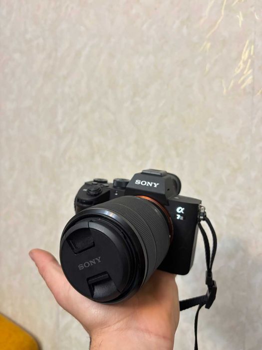 Sony A7 III + обектив Sony FE 28-70mm f/3.5-5.6