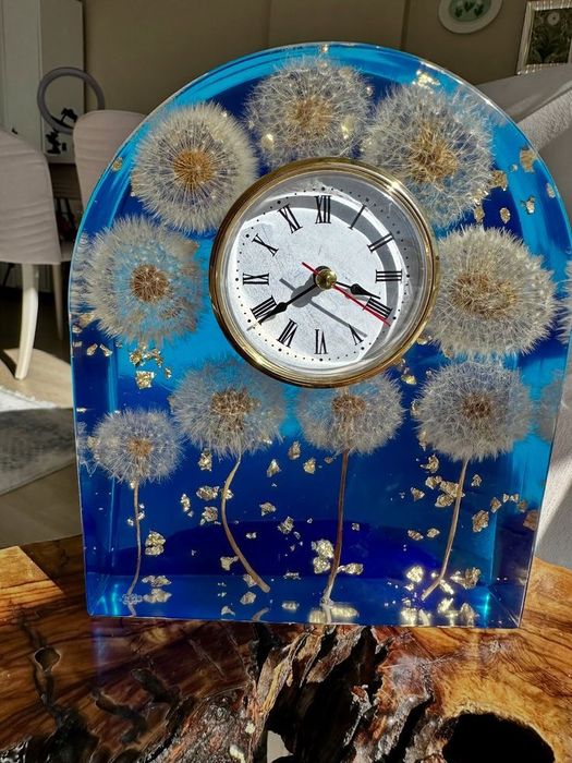 Часы из эпоксидный смолы