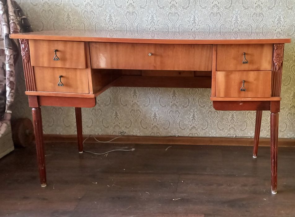 Стол даром. Самовыаоз