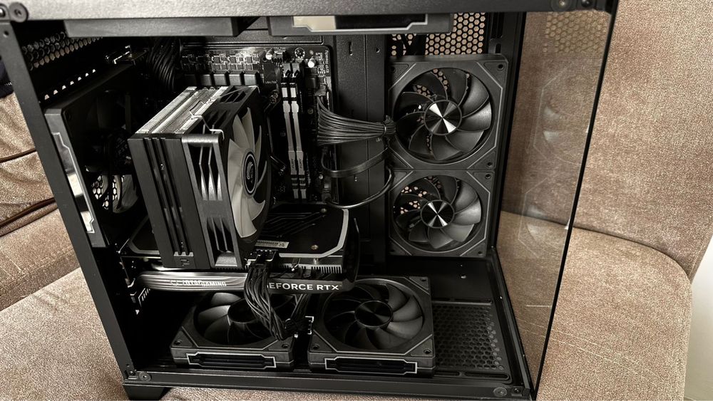 Продам игровой компьютер в полном комплекте